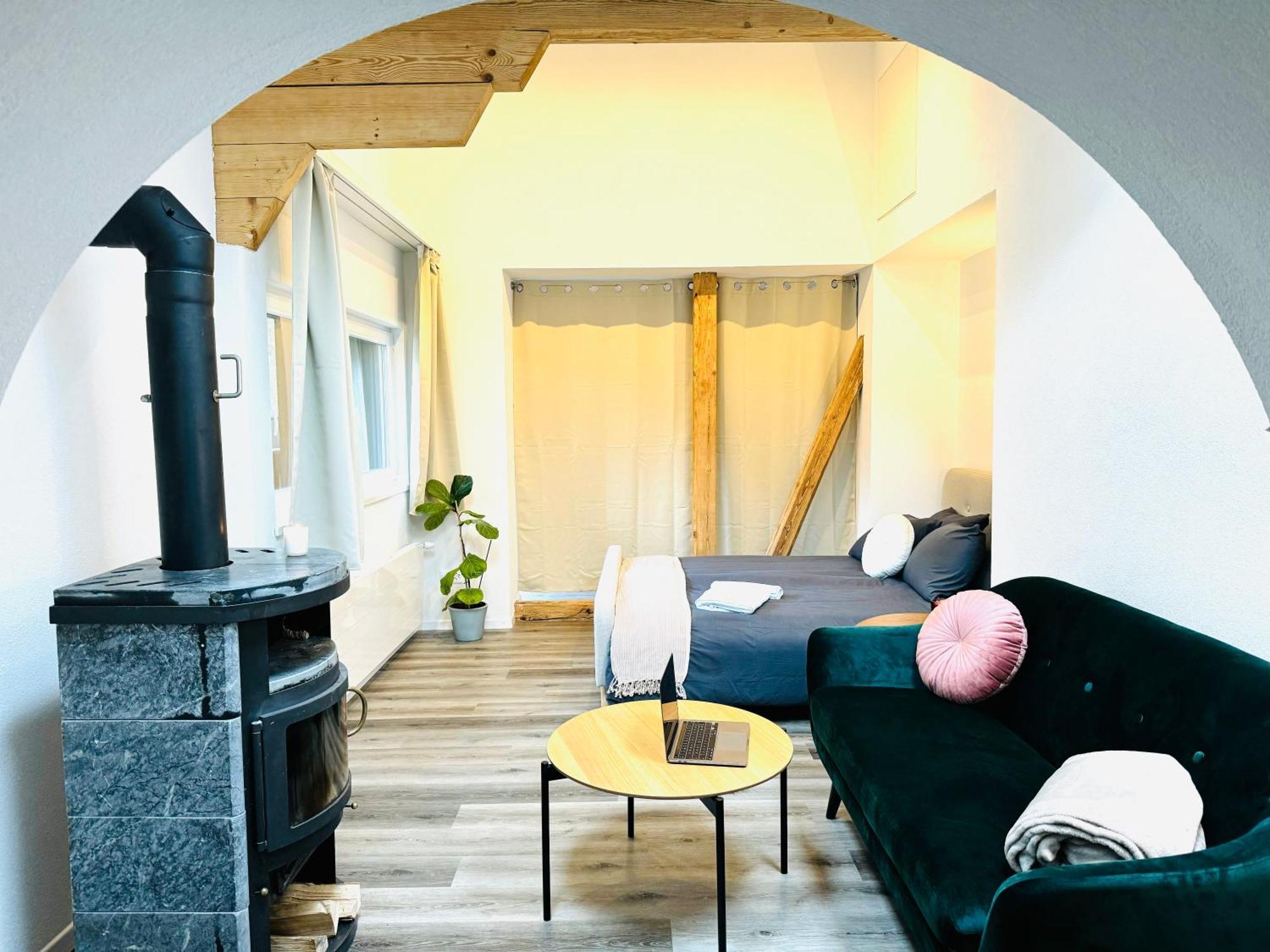 Bellevue & Classy Mountain View Apartment Kandersteg Kültér fotó
