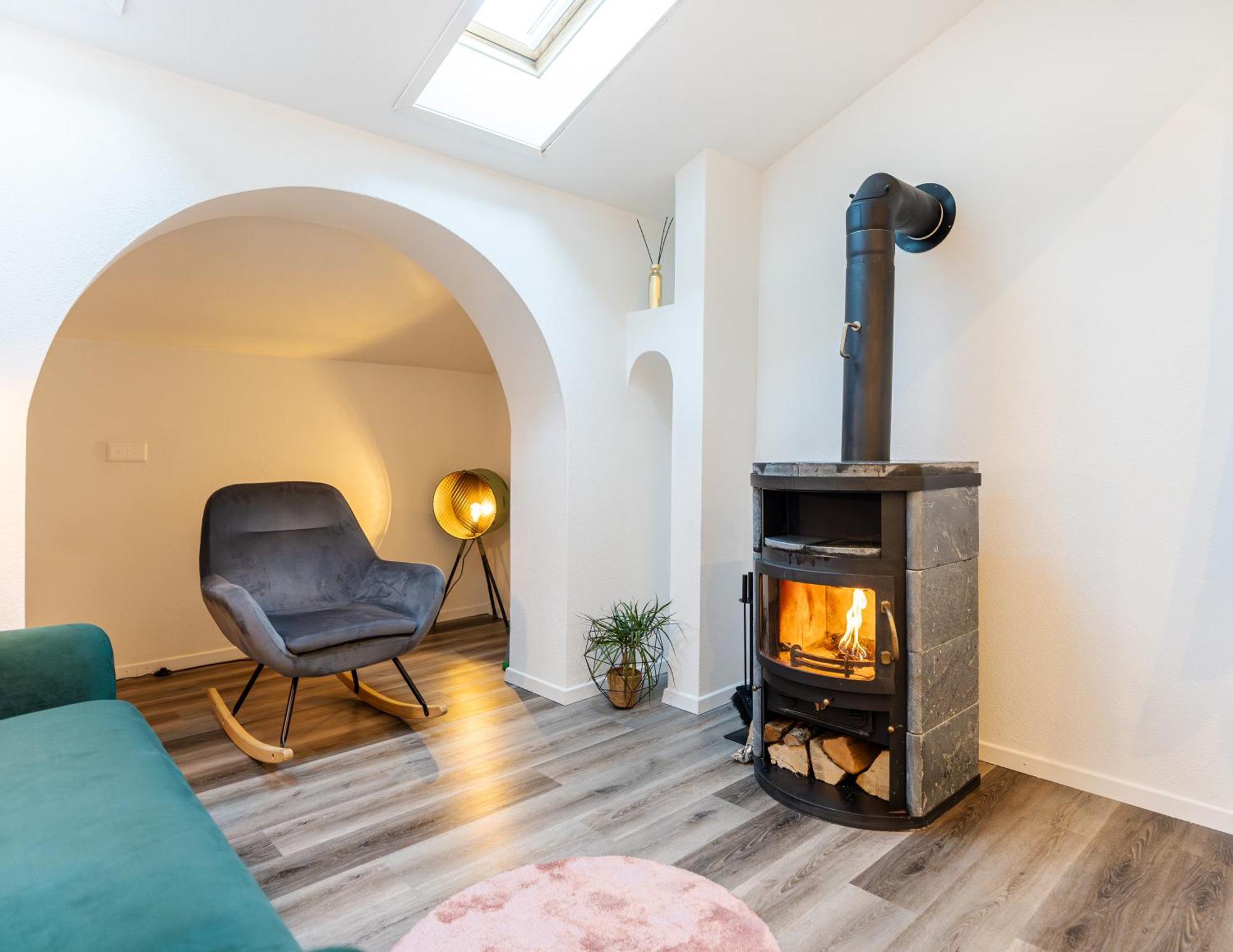 Bellevue & Classy Mountain View Apartment Kandersteg Kültér fotó
