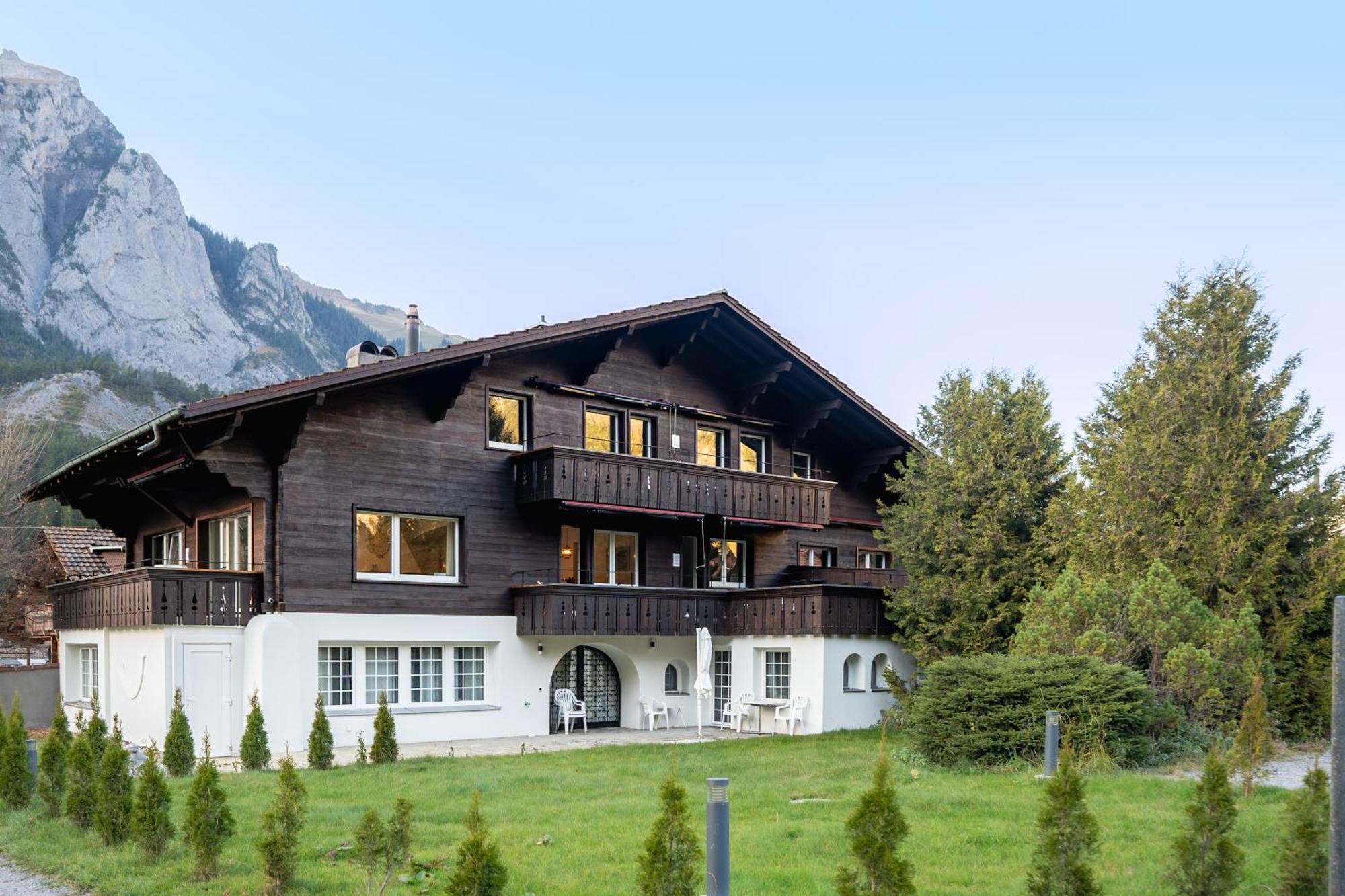 Bellevue & Classy Mountain View Apartment Kandersteg Kültér fotó