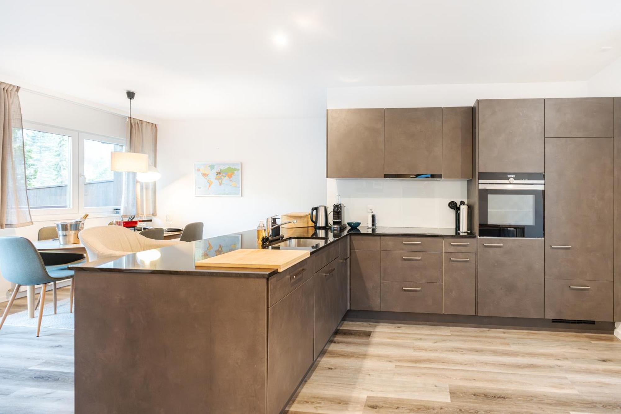 Bellevue & Classy Mountain View Apartment Kandersteg Kültér fotó