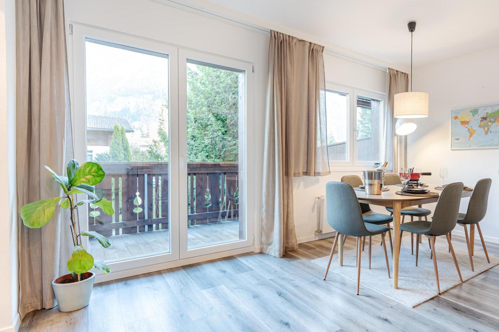 Bellevue & Classy Mountain View Apartment Kandersteg Kültér fotó